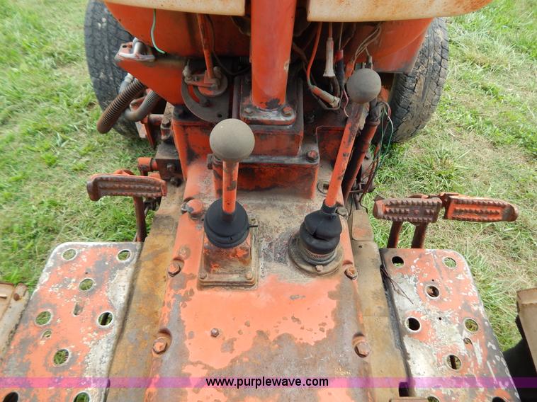 image for item G3361 Case 1210 tractor