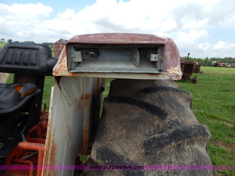 image for item G3361 Case 1210 tractor