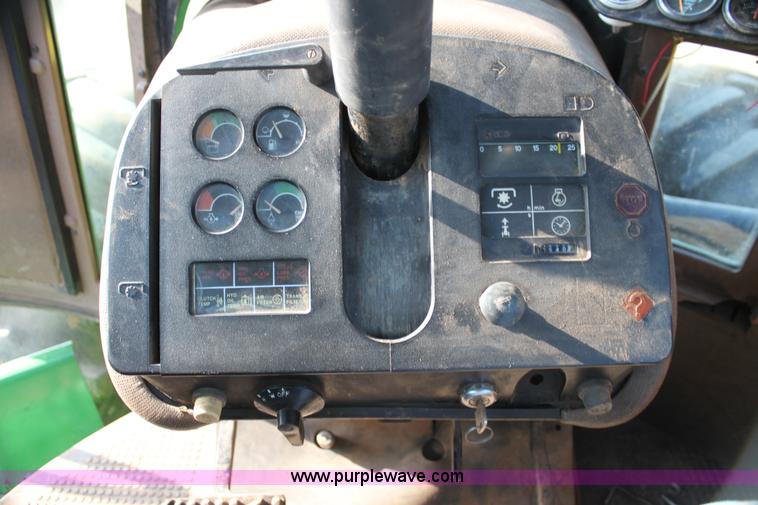 image for item G4039 1984 John Deere 8850 4WD tractor with Kinze repower