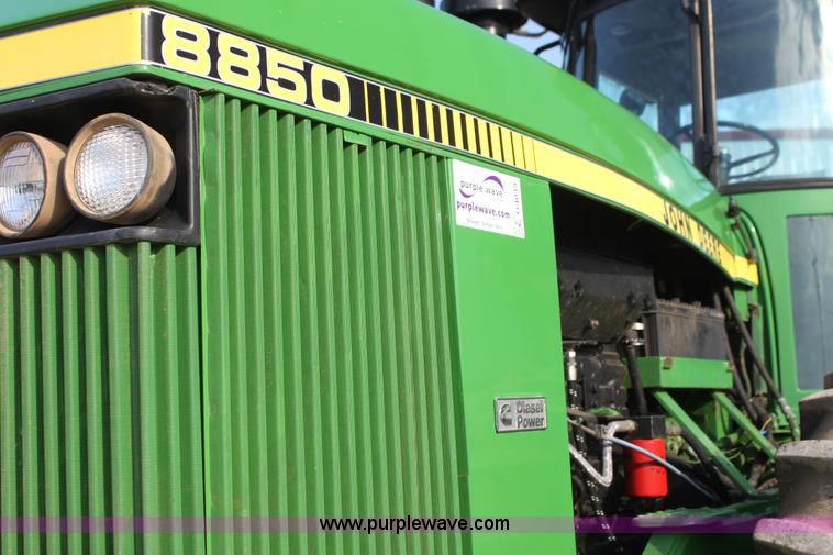 image for item G4039 1984 John Deere 8850 4WD tractor with Kinze repower