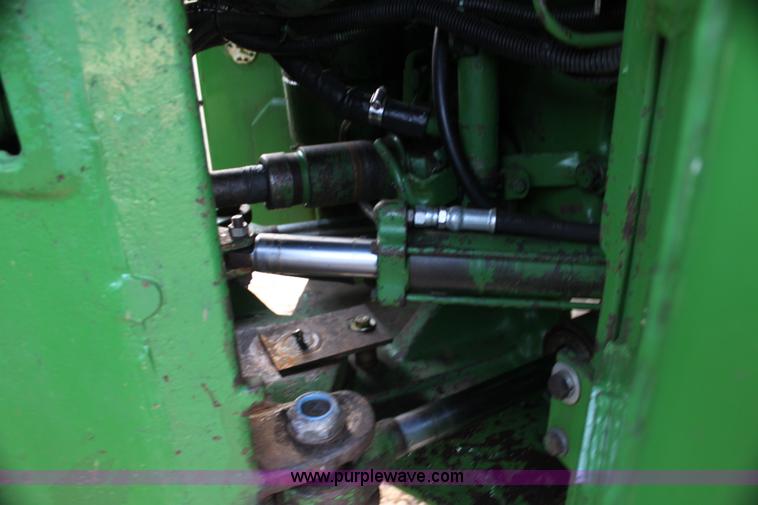 image for item G4039 1984 John Deere 8850 4WD tractor with Kinze repower