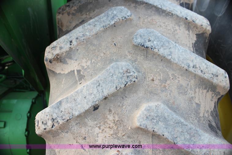 image for item G4039 1984 John Deere 8850 4WD tractor with Kinze repower