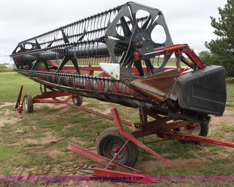 image for item G4072 Case IH 1020 22.5' flex head