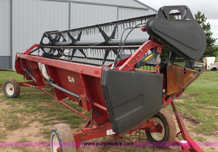 image for item G4072 Case IH 1020 22.5' flex head