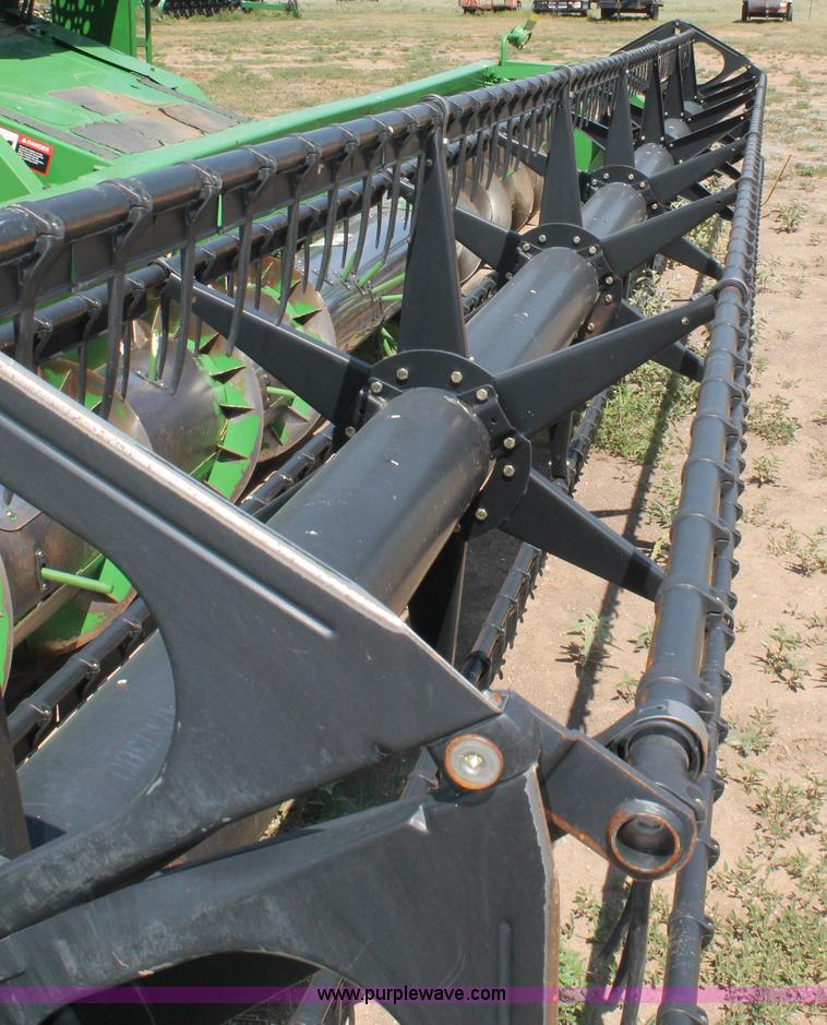 image for item G5801 2003 John Deere 930F 30' flex head