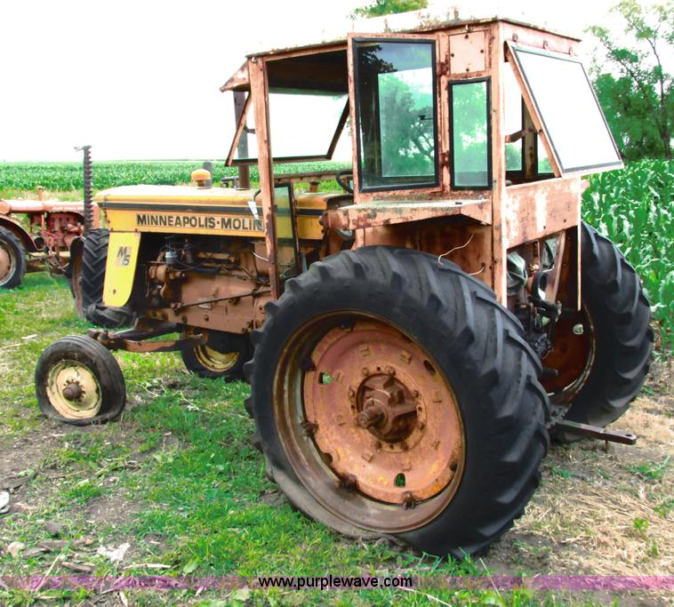 image for item G8563 Minneapolis Moline M5 tractor