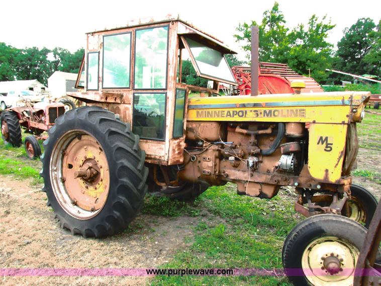 image for item G8563 Minneapolis Moline M5 tractor