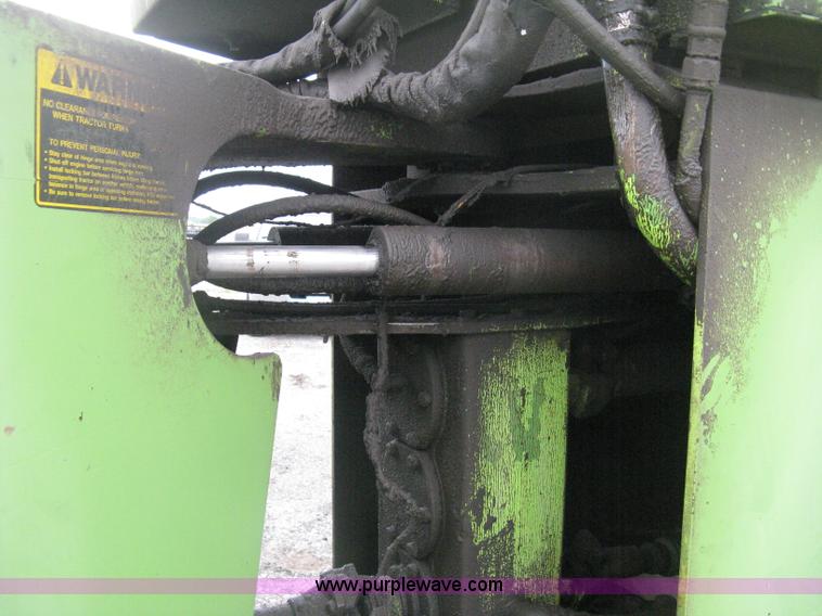 image for item H6493 1986 Steiger Bearcat II 4WD tractor