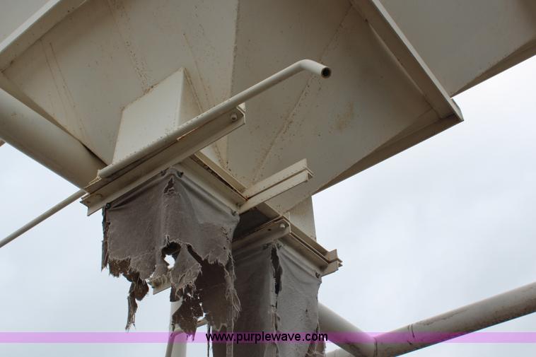 image for item H6601 Overhead bulk bin