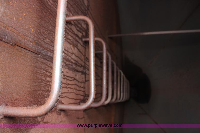 image for item H6601 Overhead bulk bin