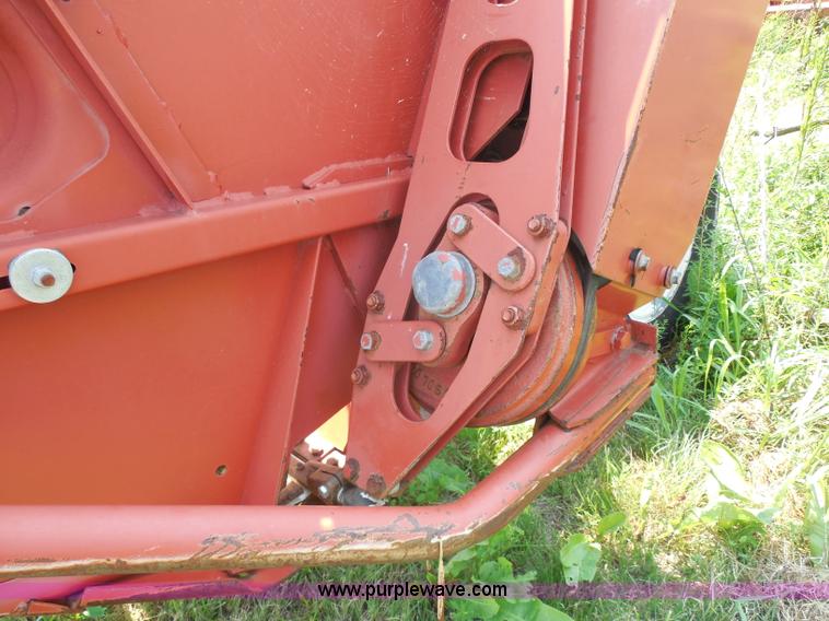 image for item H9807 1990 Hesston 1160 Hydro-Swing swather
