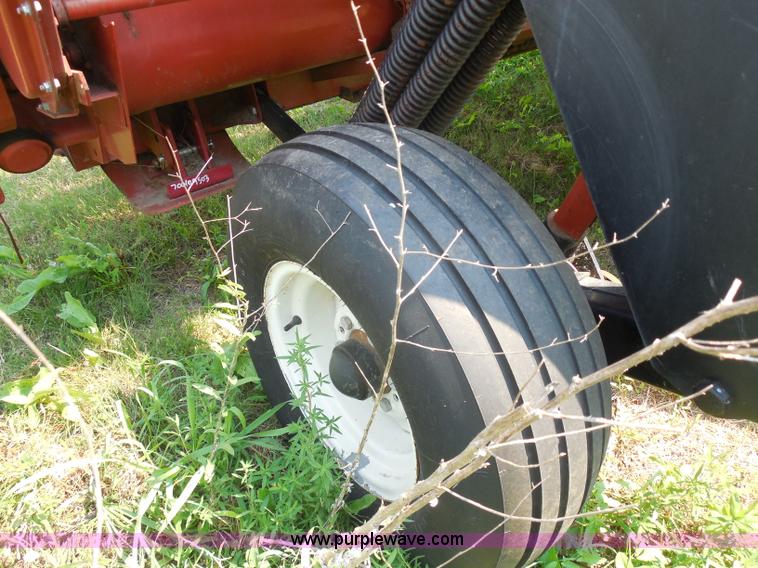 image for item H9807 1990 Hesston 1160 Hydro-Swing swather