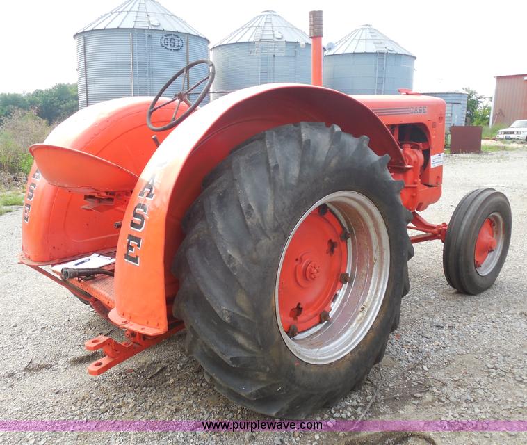 image for item H9832 Case LA tractor