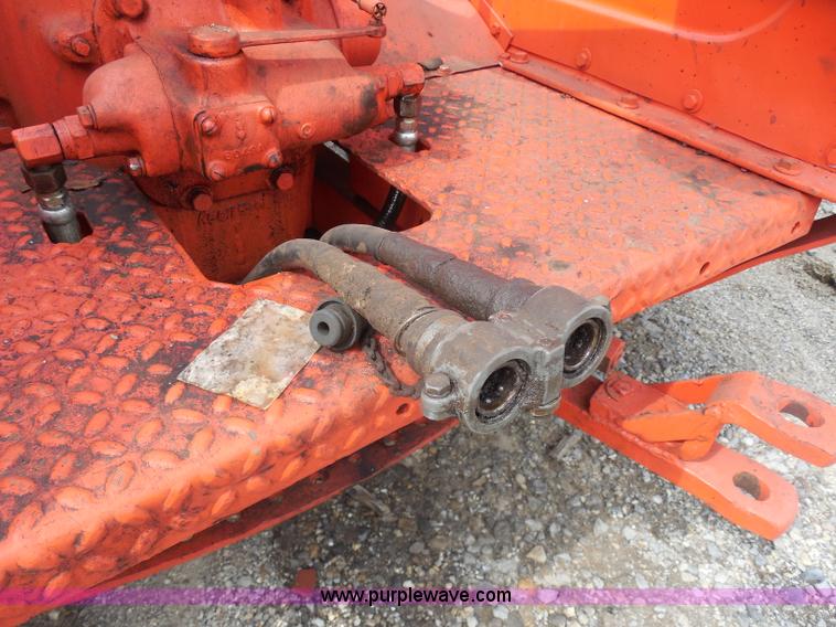 image for item H9832 Case LA tractor