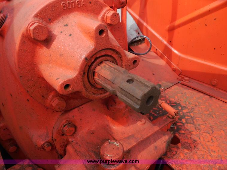 image for item H9832 Case LA tractor