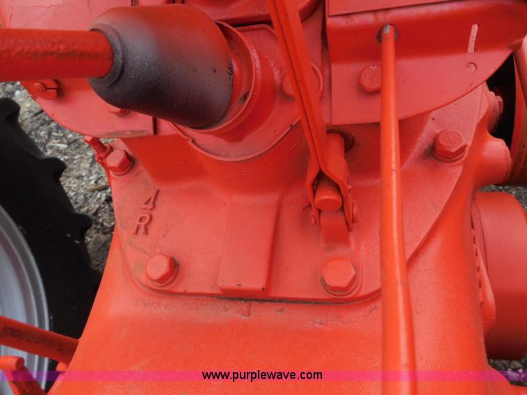 image for item H9836 Case DC tractor