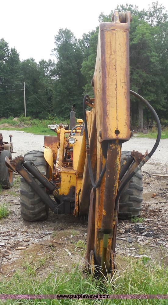 image for item H9837 1967 Case 580 backhoe
