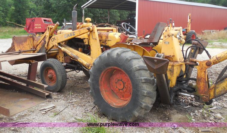 image for item H9837 1967 Case 580 backhoe