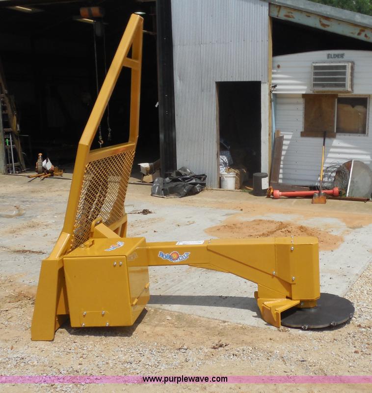 image for item H9860 Robo-Cut RC26 tree saw