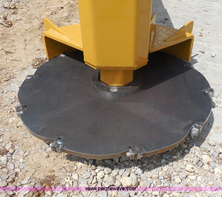 image for item H9860 Robo-Cut RC26 tree saw