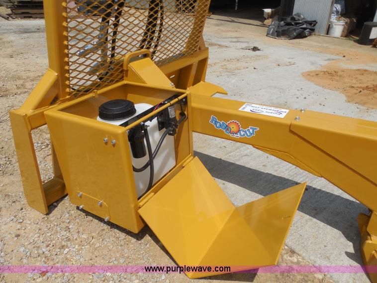 image for item H9860 Robo-Cut RC26 tree saw