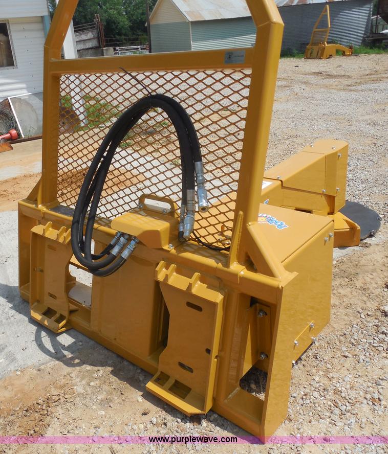 image for item H9860 Robo-Cut RC26 tree saw