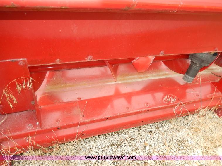 image for item I4378 1998 Case IH 1083 corn head