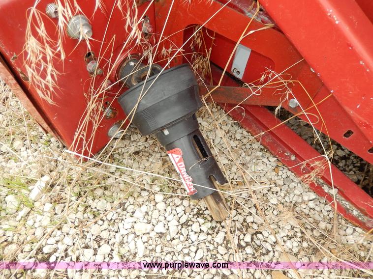 image for item I4378 1998 Case IH 1083 corn head