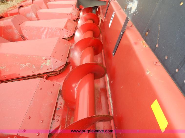 image for item I4378 1998 Case IH 1083 corn head