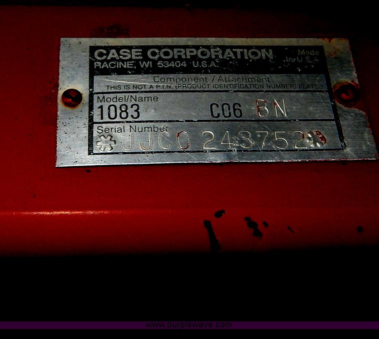 image for item I4378 1998 Case IH 1083 corn head