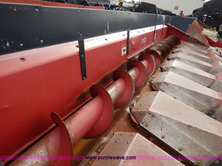 image for item I4379 1995 Case IH 1083 corn head