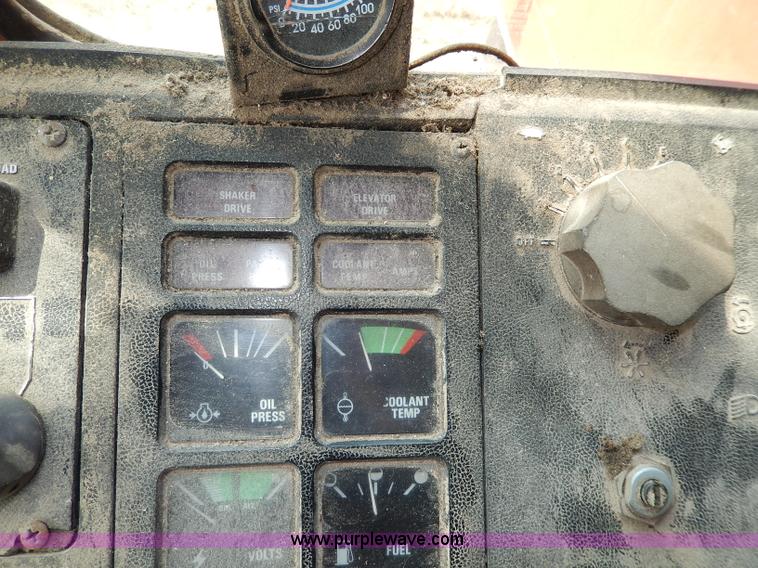 image for item I4434 1979 International 1460 Axial-Flow combine