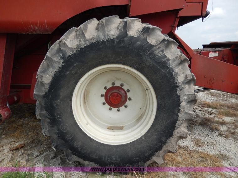 image for item I4434 1979 International 1460 Axial-Flow combine
