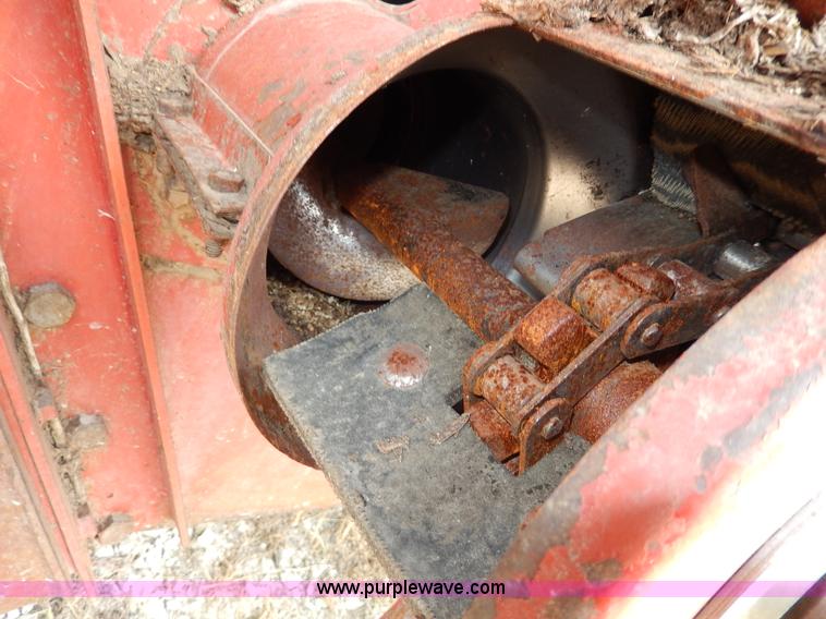 image for item I4434 1979 International 1460 Axial-Flow combine