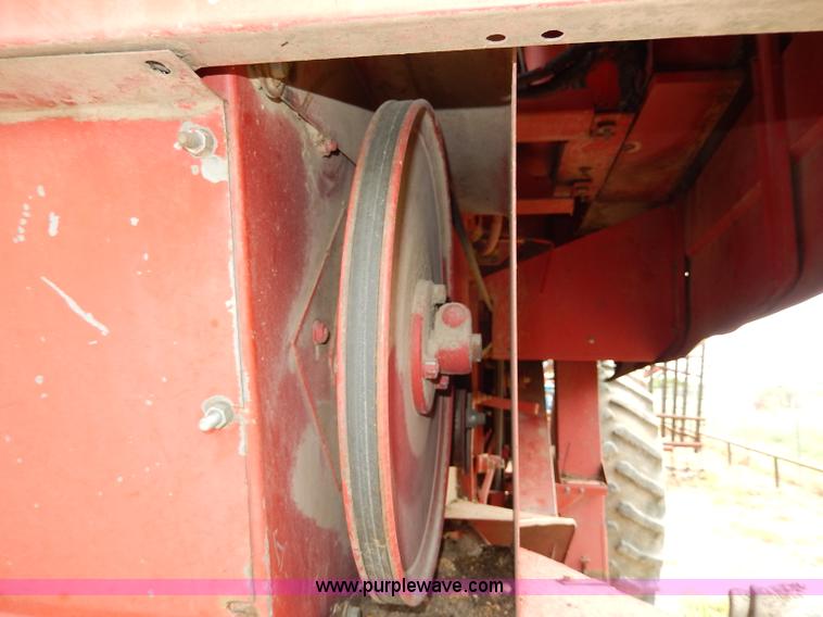 image for item I4434 1979 International 1460 Axial-Flow combine
