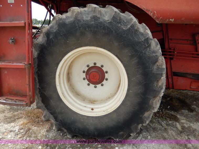 image for item I4434 1979 International 1460 Axial-Flow combine