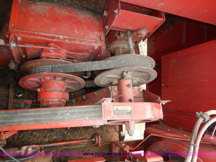 image for item I4434 1979 International 1460 Axial-Flow combine