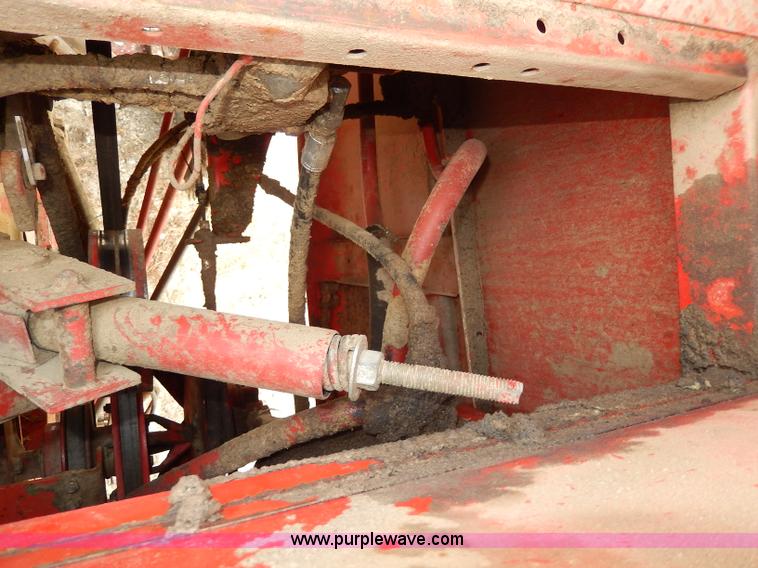image for item I4434 1979 International 1460 Axial-Flow combine