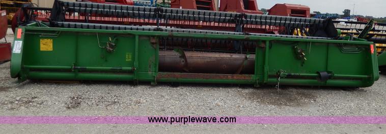 image for item I4435 1990 John Deere 920 20' flex head