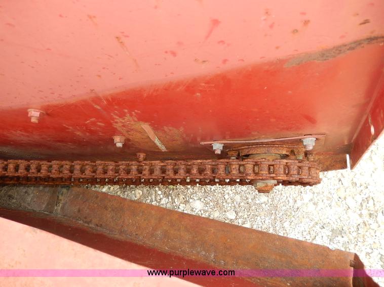 image for item I4436 International 863 corn head