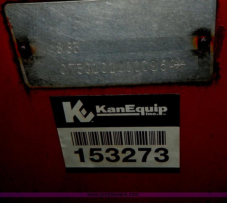 image for item I4436 International 863 corn head