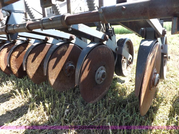 image for item I7645 CrustBuster DD34X10 3700 grain drill