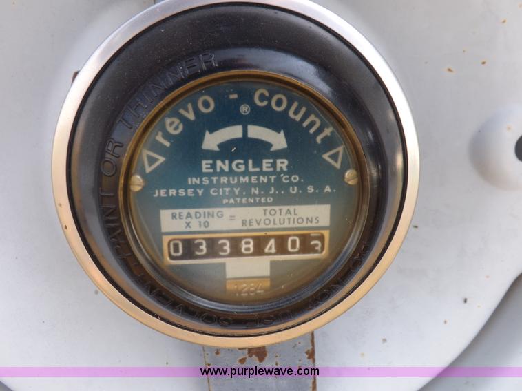 image for item I7645 CrustBuster DD34X10 3700 grain drill