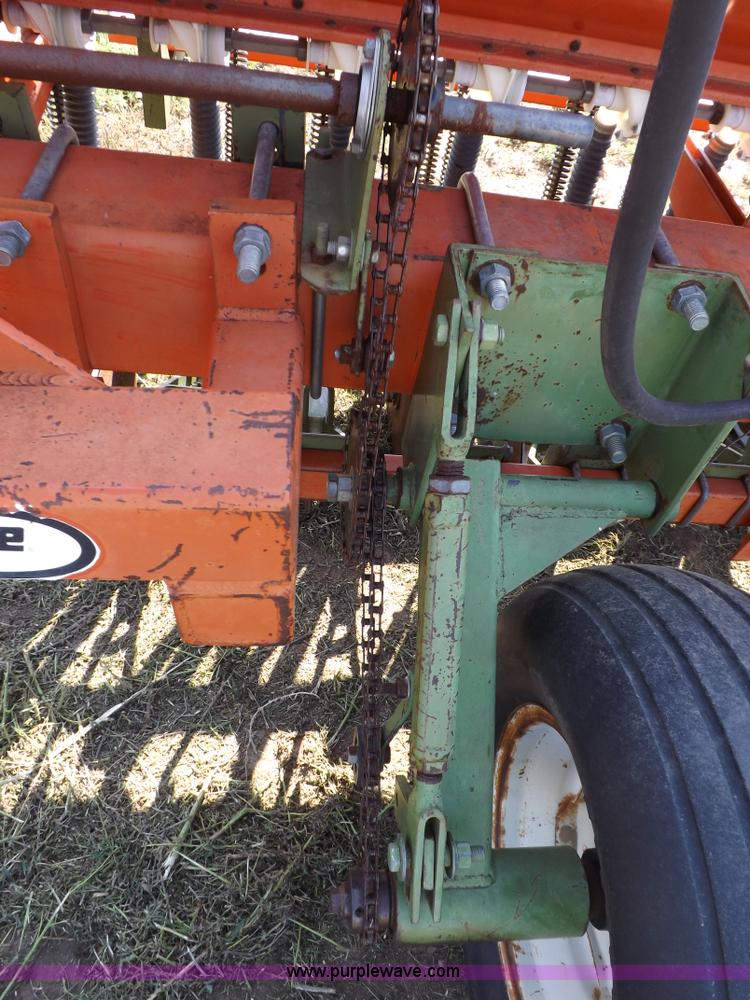 image for item I7646 Tye grain drill