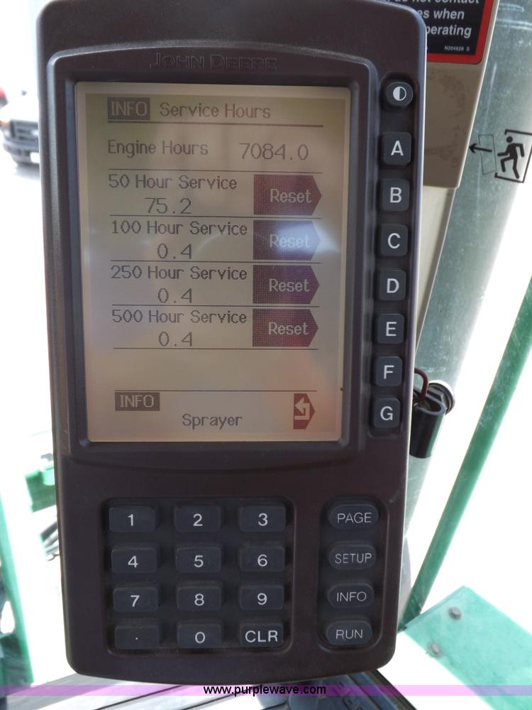 image for item I7683 1998 John Deere 4700 sprayer