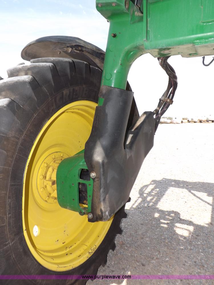 image for item I7683 1998 John Deere 4700 sprayer