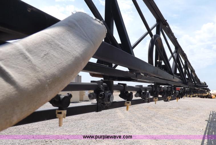 image for item I7683 1998 John Deere 4700 sprayer