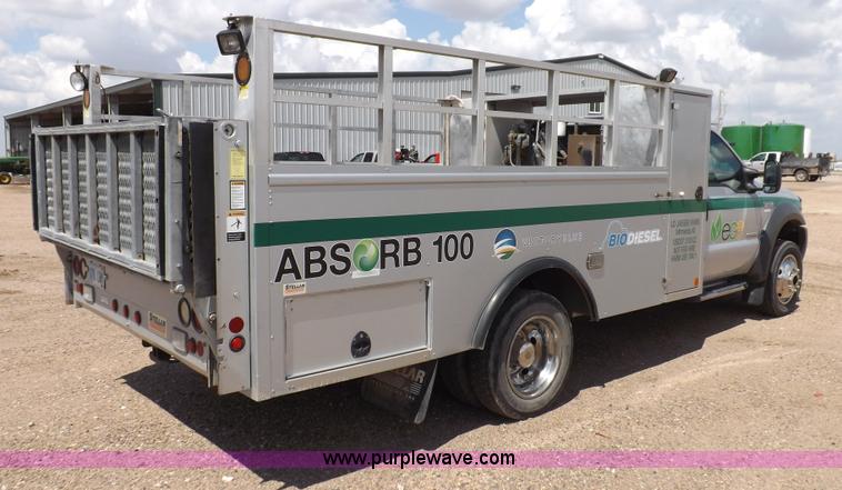 image for item I7687 2005 Ford F550 Super Duty utility truck