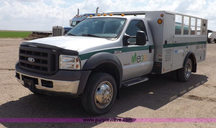 image for item I7687 2005 Ford F550 Super Duty utility truck
