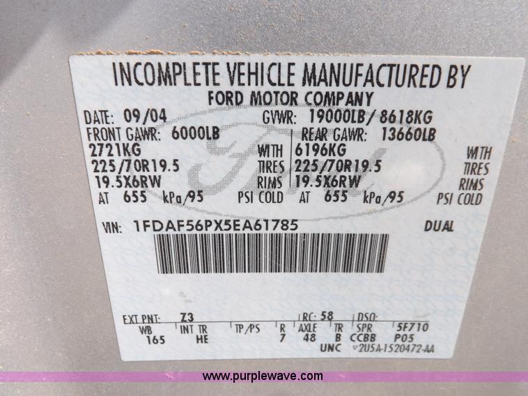 image for item I7687 2005 Ford F550 Super Duty utility truck